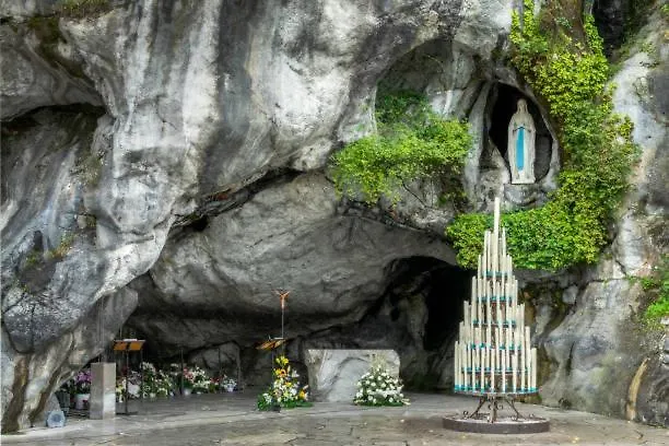 T2 Cosy Proche Gare Et Centre - Parking Gratuit A Proximite Lourdes