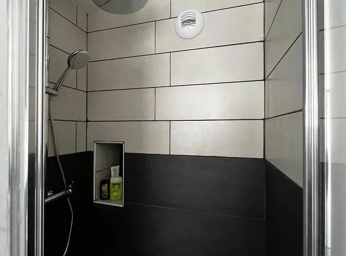 T2 Cosy Proche Gare Et Centre - Parking Gratuit A Proximite Λούρδη